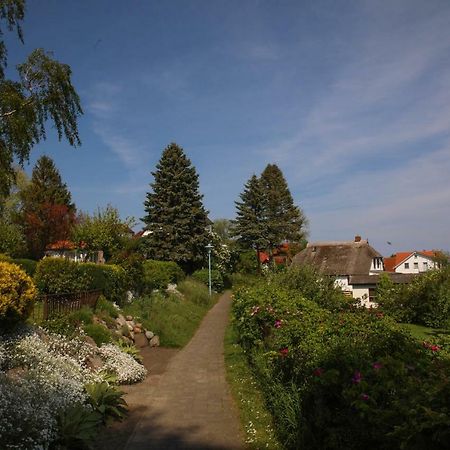 Ferienhaus Suedblick Am Yachthafen Breege Buitenkant foto