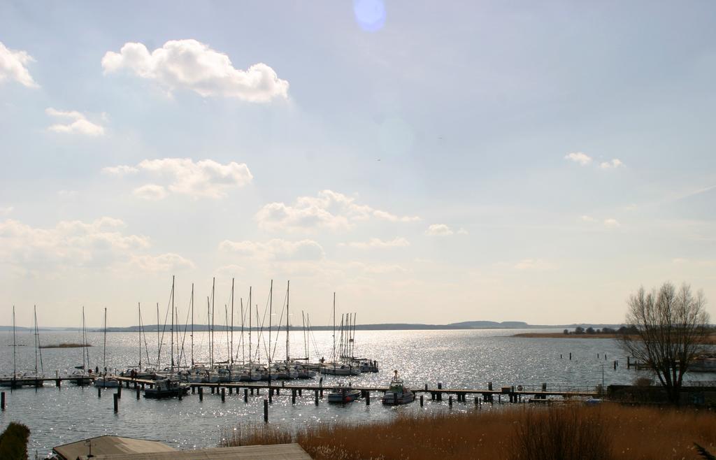 Ferienhaus Suedblick Am Yachthafen Breege Buitenkant foto