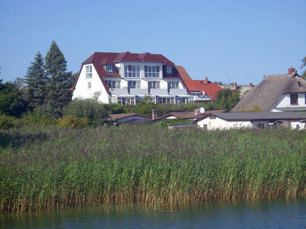 Ferienhaus Suedblick Am Yachthafen Breege Buitenkant foto