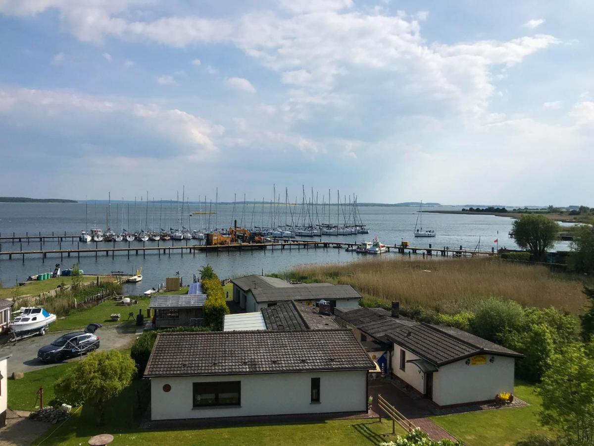 Ferienhaus Suedblick Am Yachthafen Breege Buitenkant foto